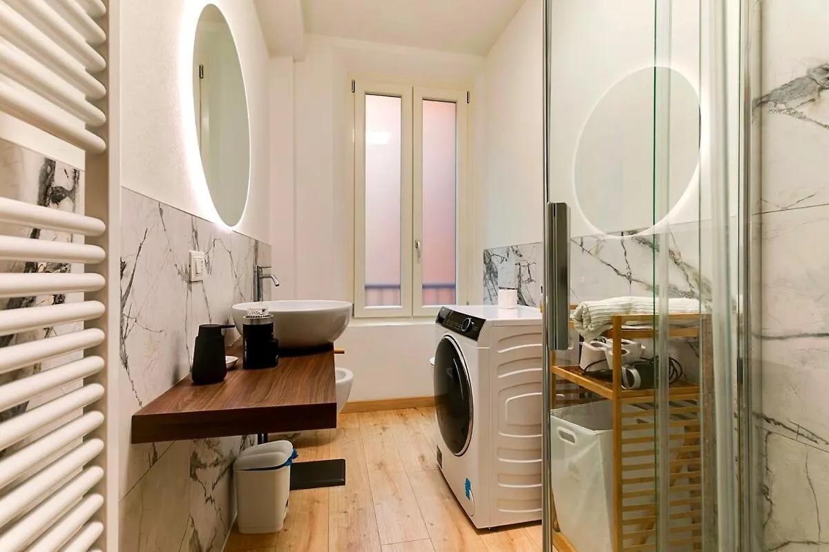Lejlighed Centro Storico - 3 Camere - 2 Bagni E Free Wi-Fi Modena Italien